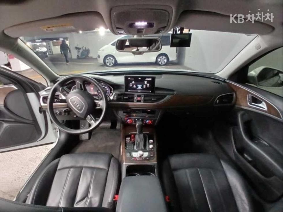 Audi NEW A635 Turbo Diesel Injection Premium C7 - 5