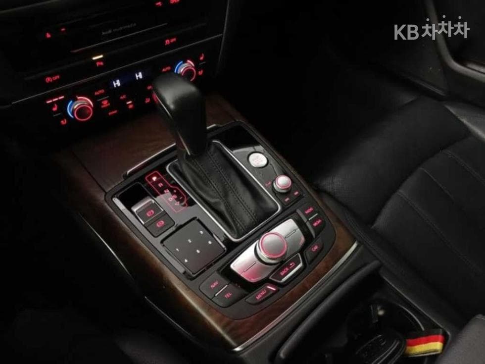 Audi NEW A635 Turbo Diesel Injection Premium C7 - 14