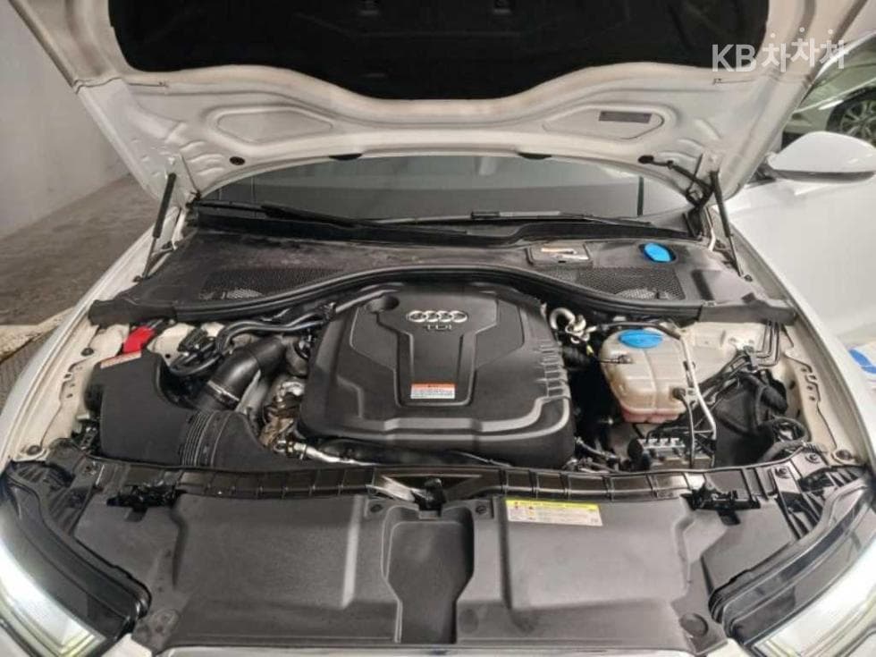 Audi NEW A635 Turbo Diesel Injection Premium C7 - 19
