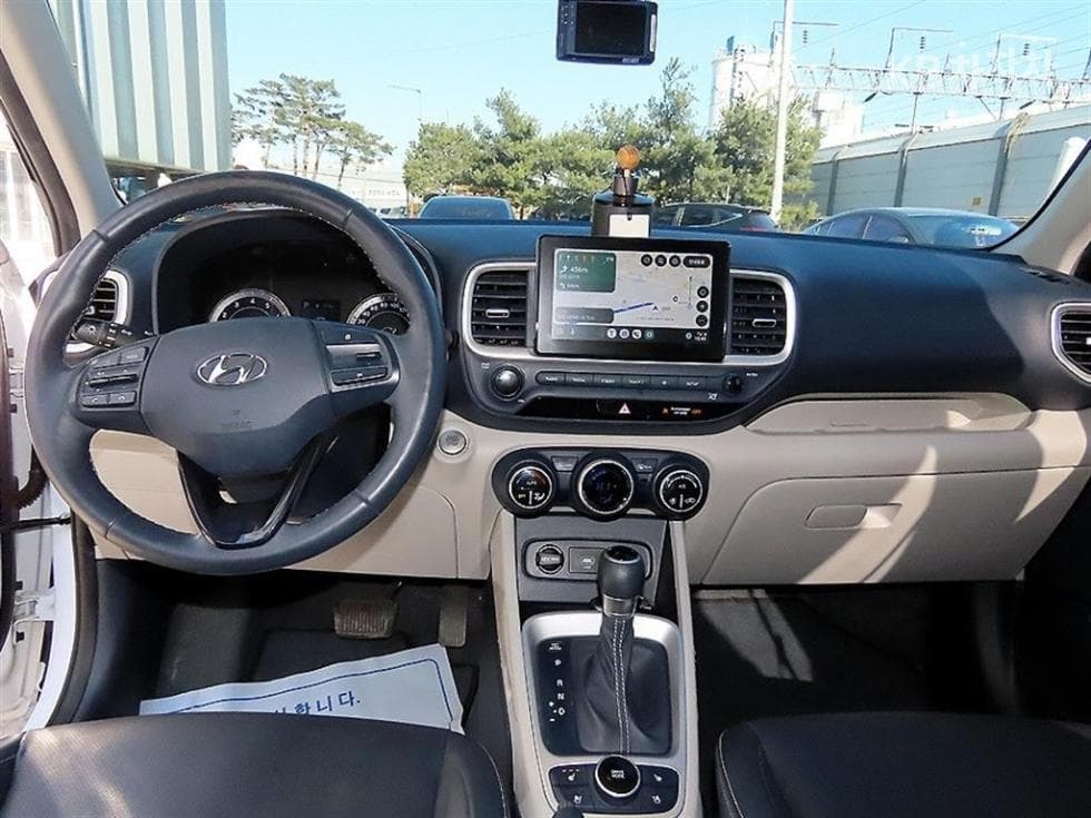 Хюндай ВениуБензин 1.6 Modern - 7