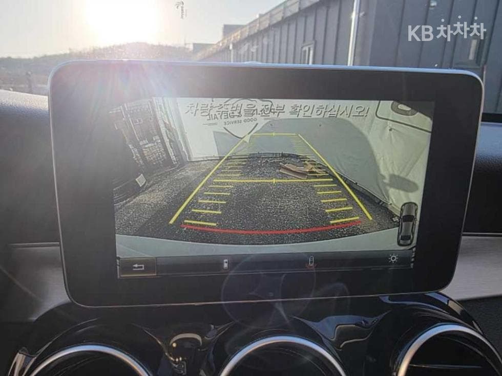 Mercedes-Benz The New (facelift) C-ClassC220d Avantgarde W205 - 15