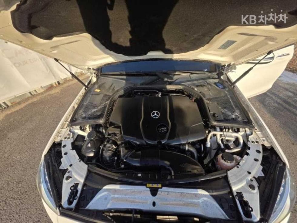 Mercedes-Benz The New (facelift) C-ClassC220d Avantgarde W205 - 19