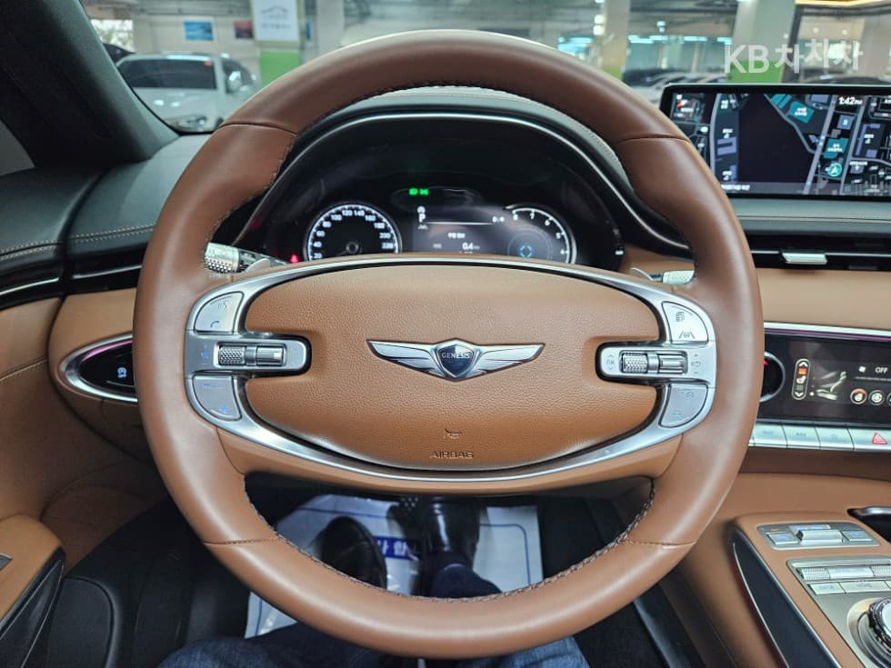 Дженезис GV70Бензин 2.5T 2WD - 11