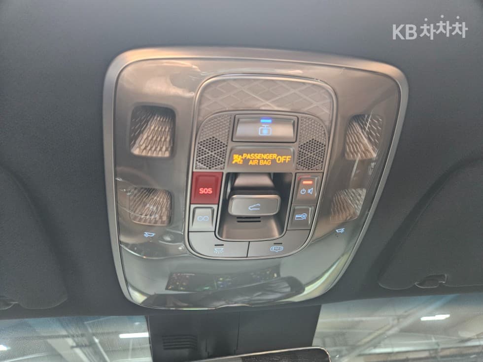 Дженезис GV70Бензин 2.5T 2WD - 12