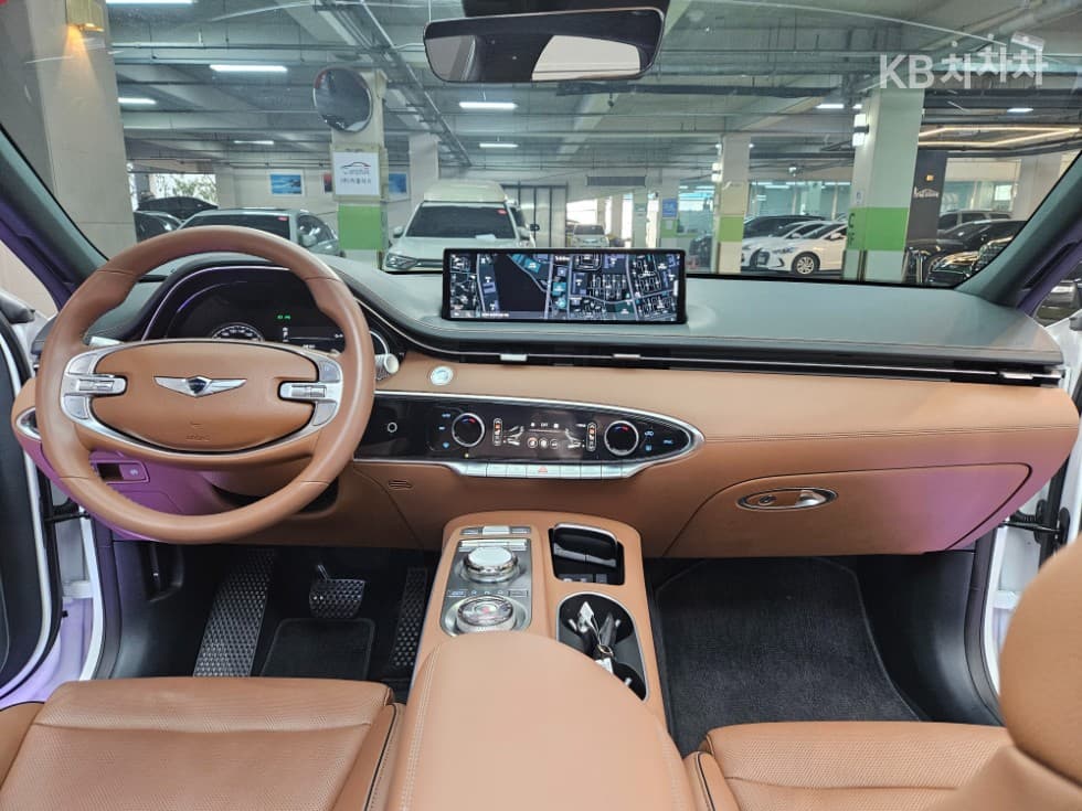 Дженезис GV70Бензин 2.5T 2WD - 20