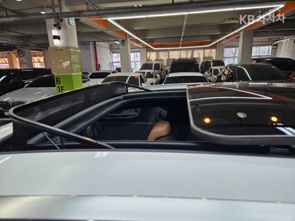 Дженезис GV70Бензин 2.5T 2WD - 24