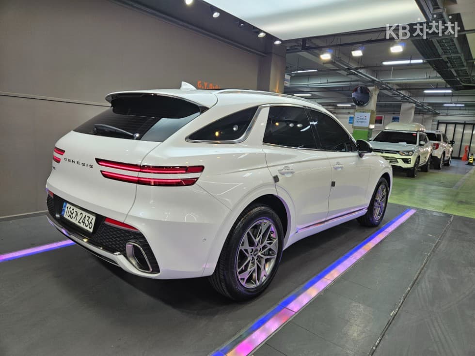 Дженезис GV70Бензин 2.5T 2WD - 30