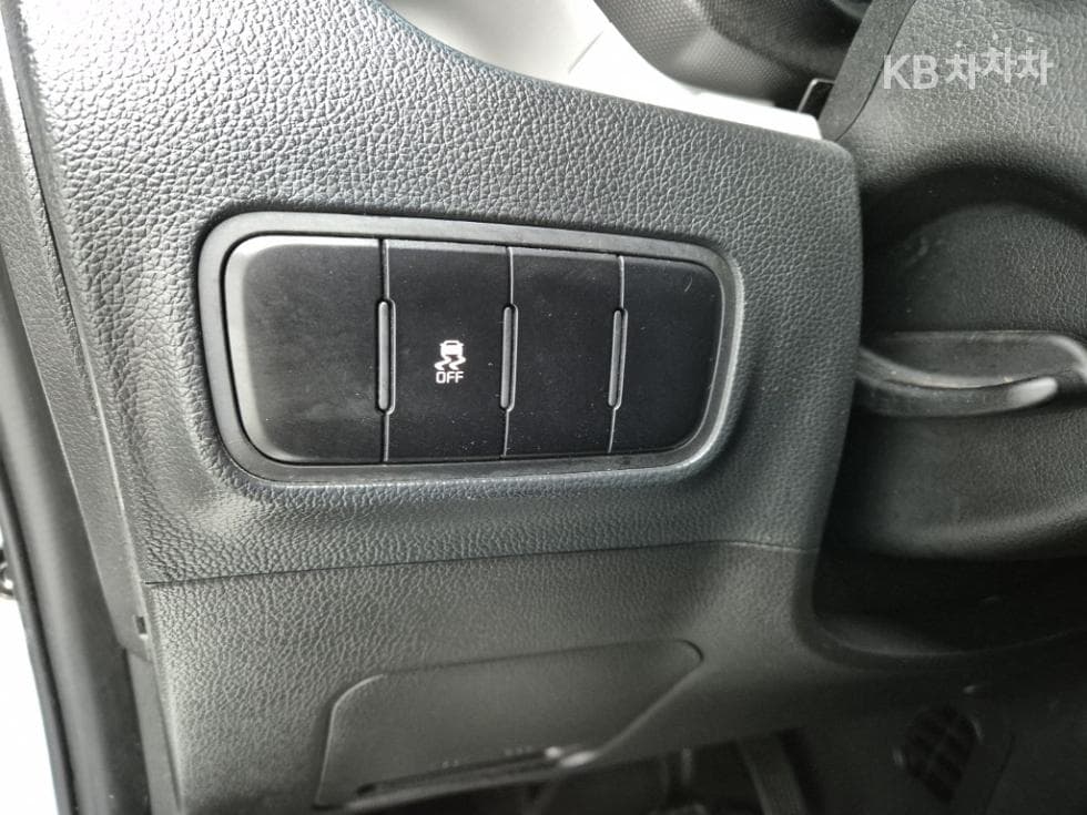 Киа The New (фейслифт) Рей (ван) Ван1.0 Бензин Ван 2-местен Стандартен - 14