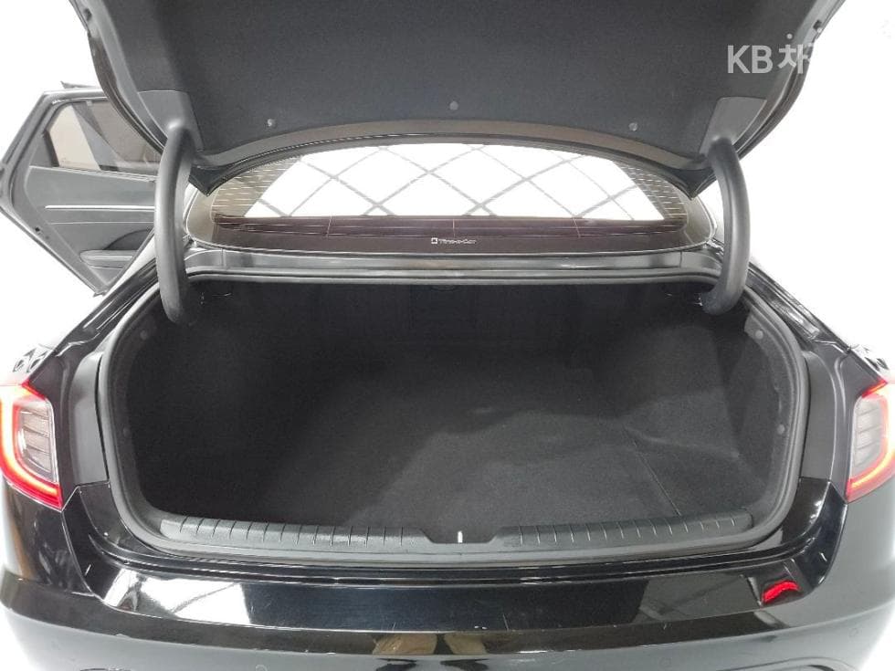 Хюндай Соната (DN8)2.0 Premium Plus - 22