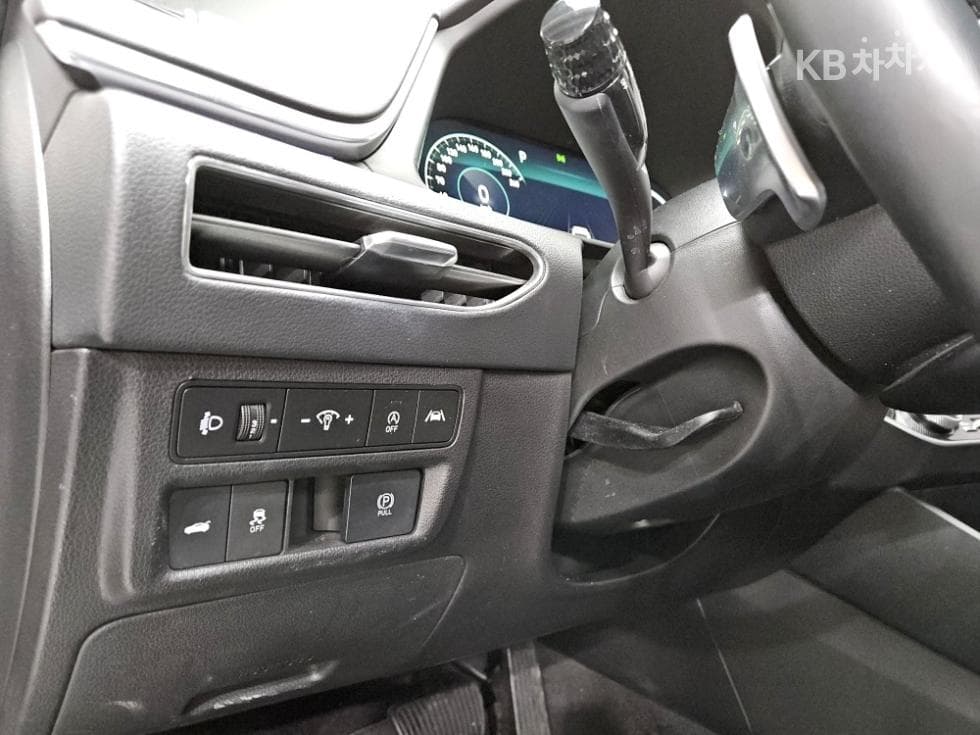 Хюндай Соната (DN8)2.0 Premium Plus - 19