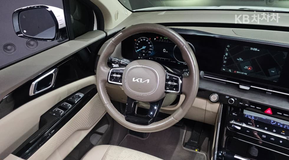 Kia Carnival 4th generationD2.2 9-seater Noblesse - 13