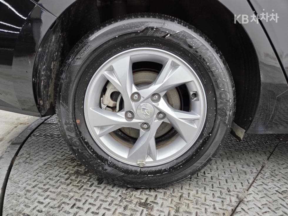 Hyundai All New Avante (Elantra)(CN7)1.6 Gasoline Modern - 8