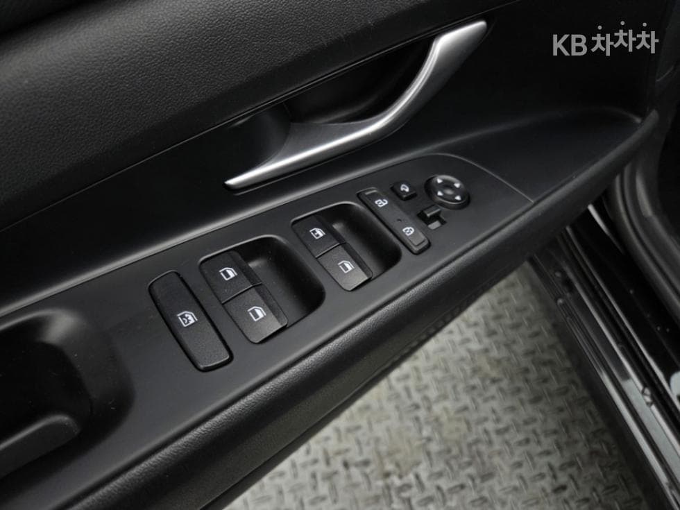 Hyundai All New Avante (Elantra)(CN7)1.6 Gasoline Modern - 14