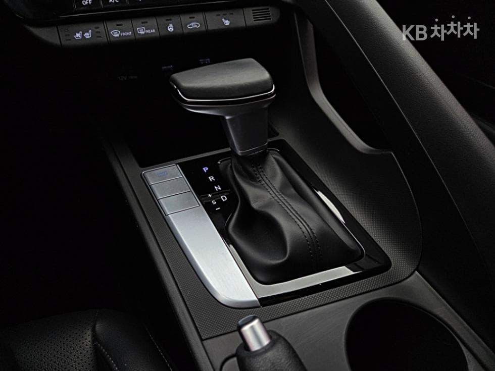 Hyundai All New Avante (Elantra)(CN7)1.6 Gasoline Modern - 19