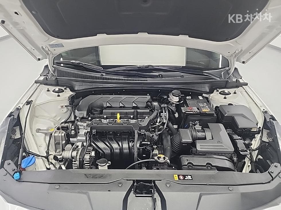 Hyundai All New Avante (Elantra)(CN7)1.6 Gasoline Modern - 5