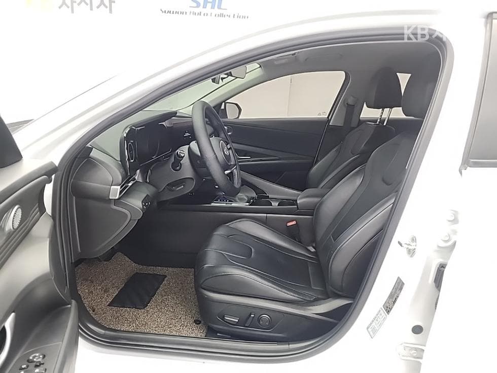 Hyundai All New Avante (Elantra)(CN7)1.6 Gasoline Modern - 11