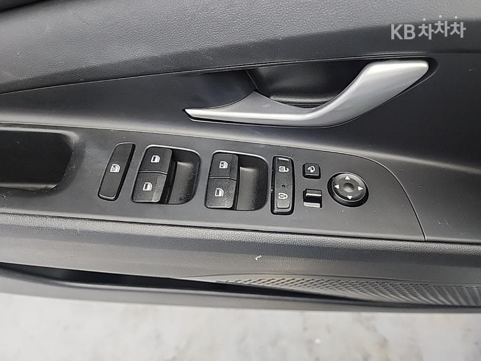 Hyundai All New Avante (Elantra)(CN7)1.6 Gasoline Modern - 17