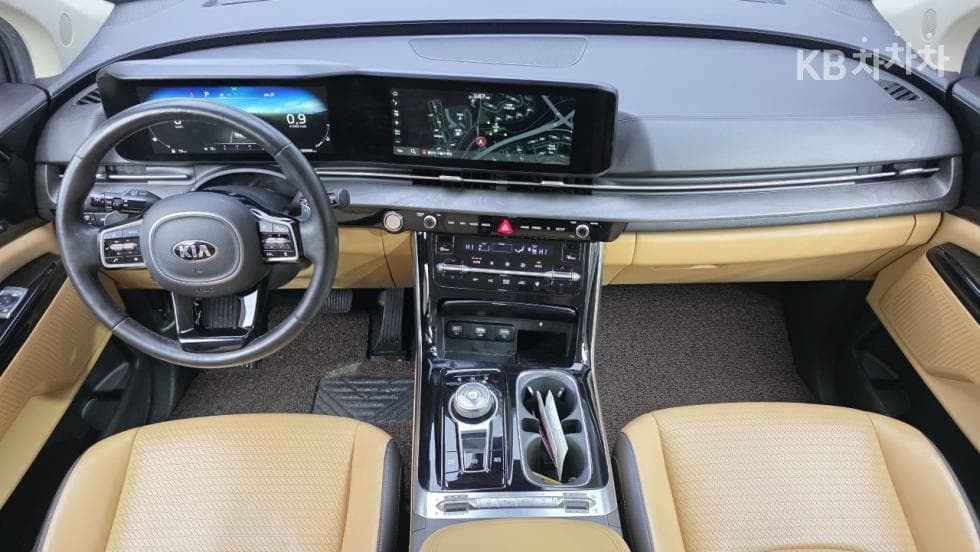 Kia Carnival 4th generationD2.2 9-seater Signature - 5