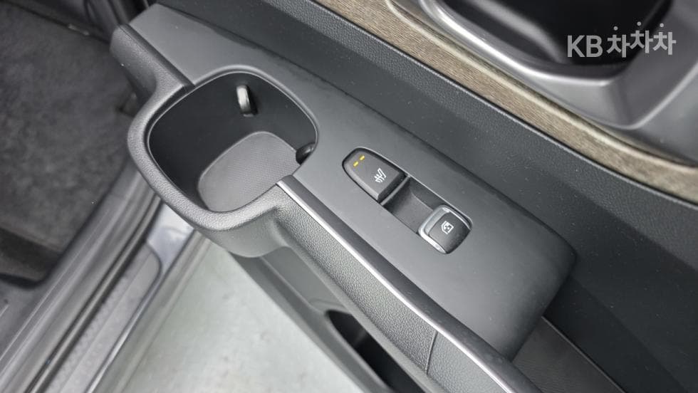 Киа Sorento 4-то поколение2.2 Дизел 2WD Престиж - 9