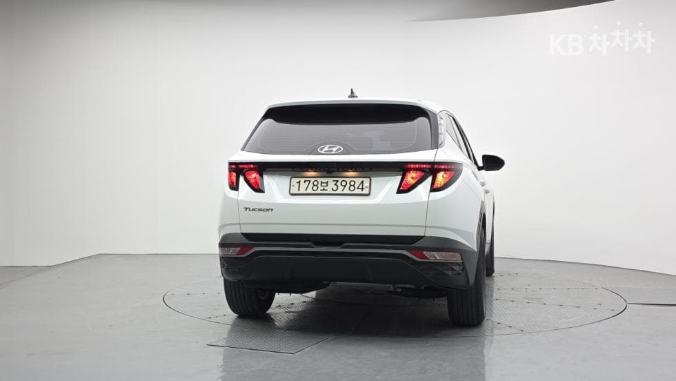Хюндай The All New Туксон(NX (Lexus SUV)4)Дизел 2.0 2WD Modern - 4