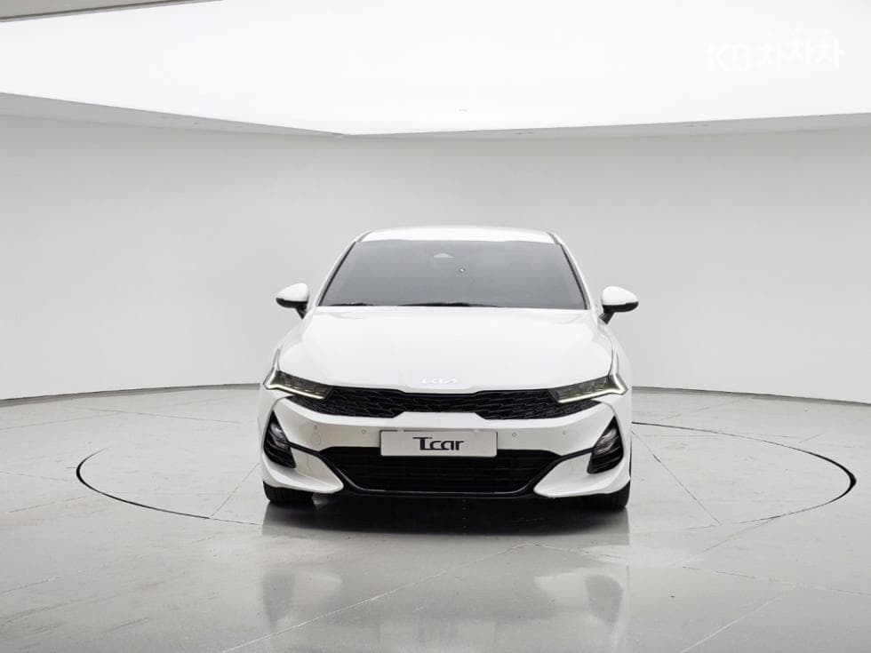 Kia K5 3rd Gen2.0 Gasoline Prestige - 2