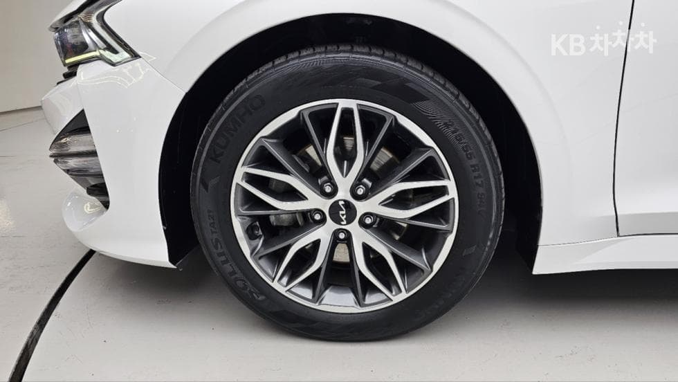 Kia K5 3rd Gen2.0 Gasoline Prestige - 20