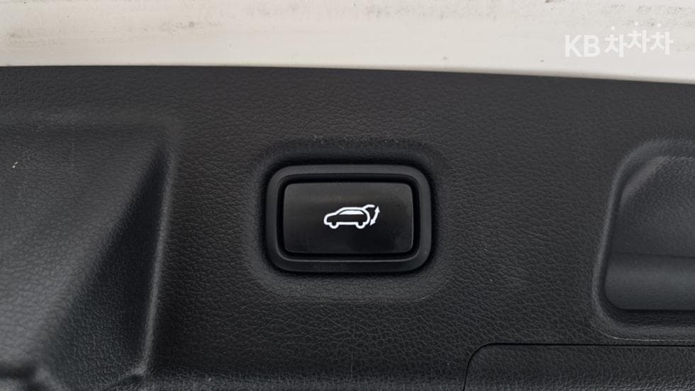 Хюндай The New (фейслифт) Санта Фе TM Хибрид1.6 HEV 2WD Calligraphy - 7