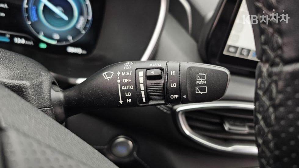 Хюндай The New (фейслифт) Санта Фе TM Хибрид1.6 HEV 2WD Calligraphy - 15