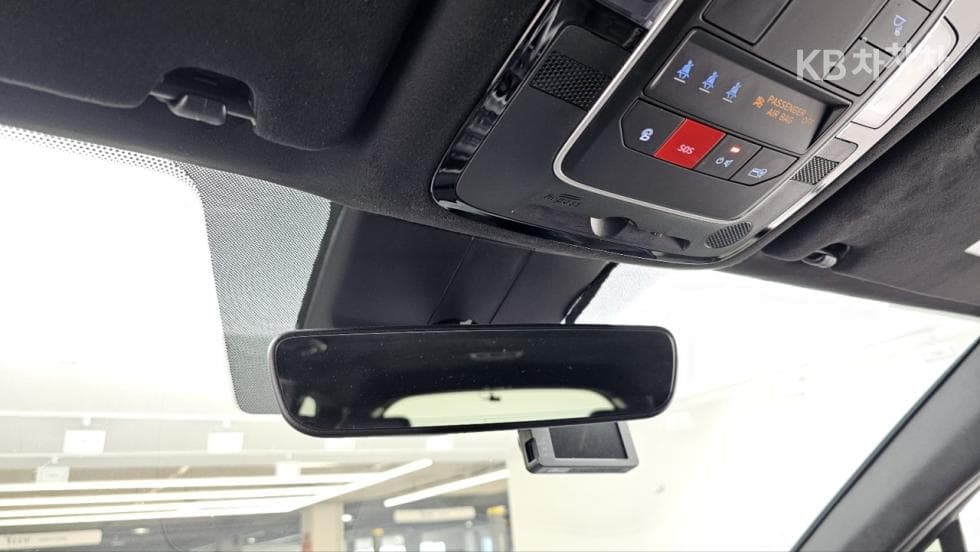 Хюндай The New (фейслифт) Санта Фе TM Хибрид1.6 HEV 2WD Calligraphy - 25