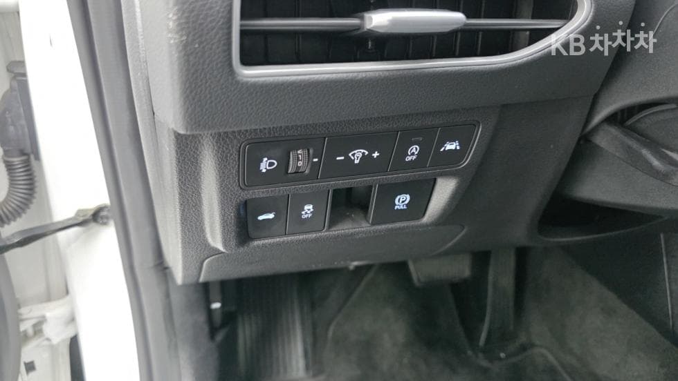 Hyundai Sonata (DN8)2.0 Modern - 15