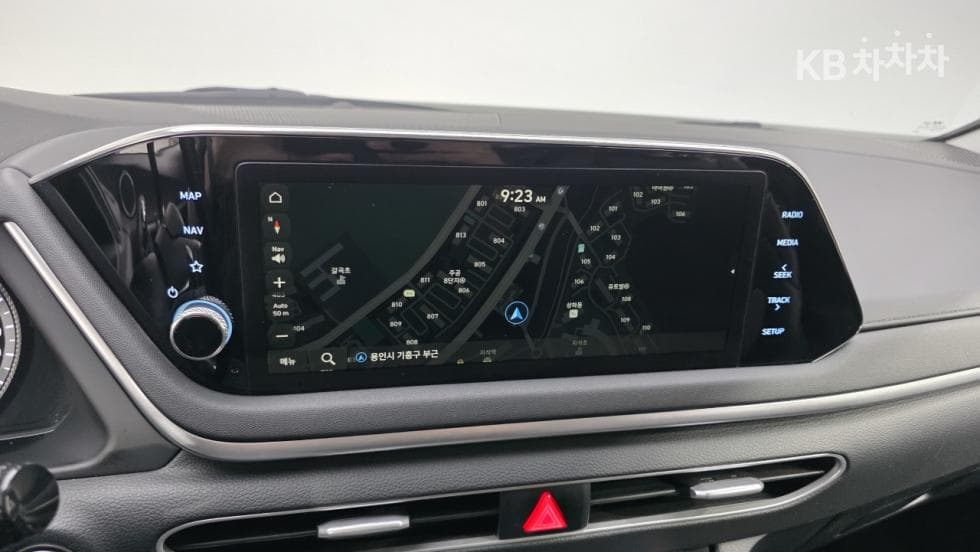 Hyundai Sonata (DN8)2.0 Modern - 21