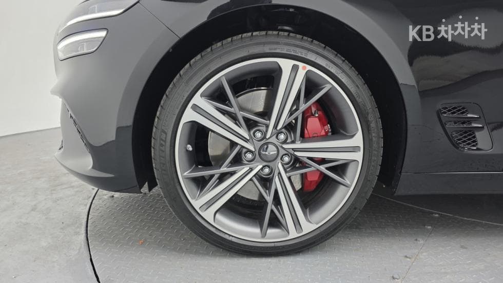 Дженезис The New (фейслифт) G703.3T AWD Спортен Пакет - 6