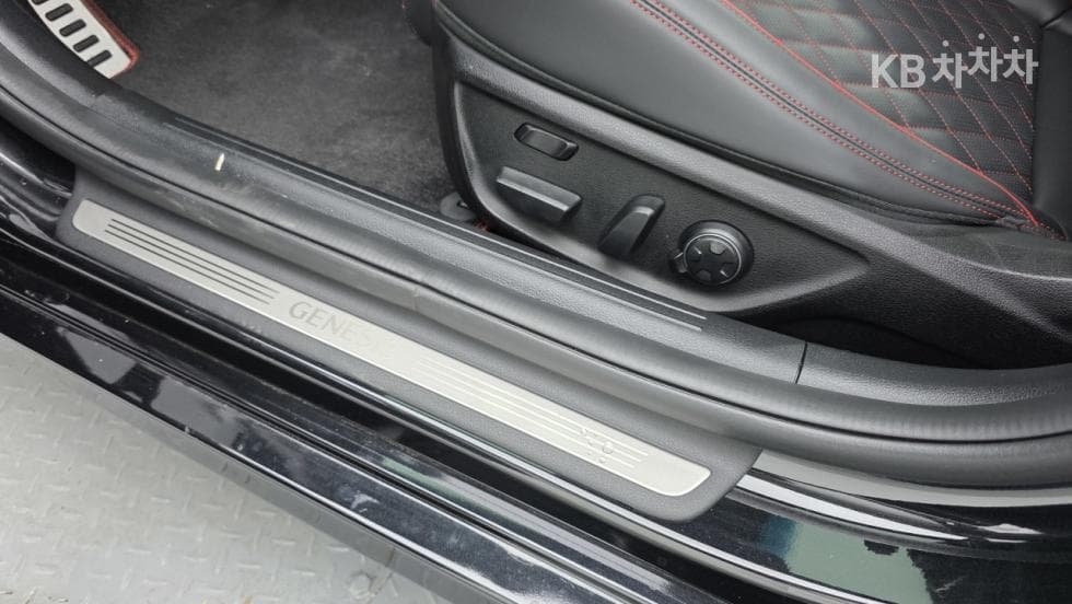 Дженезис The New (фейслифт) G703.3T AWD Спортен Пакет - 15