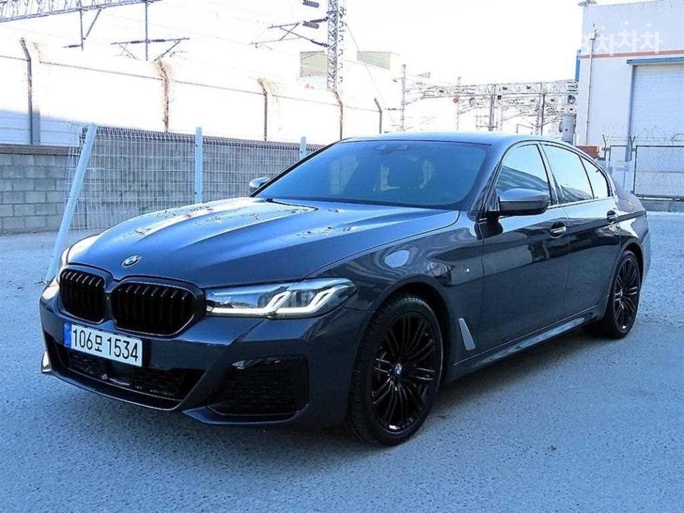 BMW 올Нов5 Серия (G30) 530i xDrive M Sport Plus - Image 1