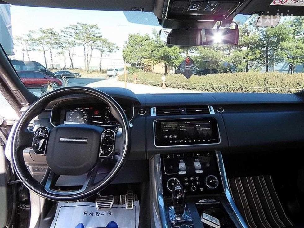 Land Rover Нов Рендж Ровер Спорт3.0 SDV6 HSE Динамик - 7