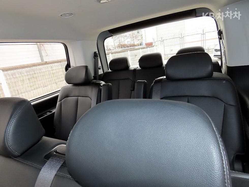 Хюндай Staria2.2 Турер 11 AWD Modern - 7