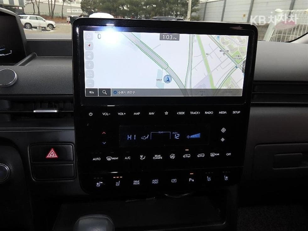 Хюндай Staria2.2 Турер 11 AWD Modern - 14