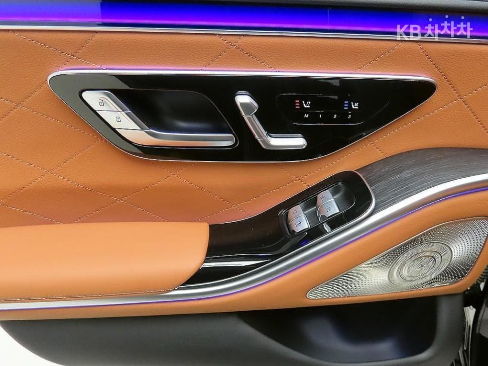 Mercedes-Benz S-Клас W223S400d 4Matic Стандартен - 12