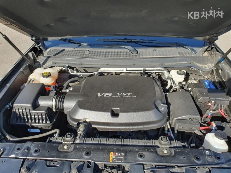 Джи Ем Корея Real New Colorado3.6L V6 4x4 Extreme-X - 8