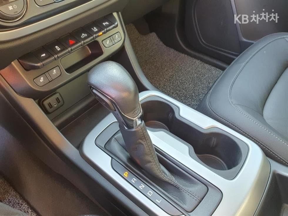 Джи Ем Корея Real New Colorado3.6L V6 4x4 Extreme-X - 10