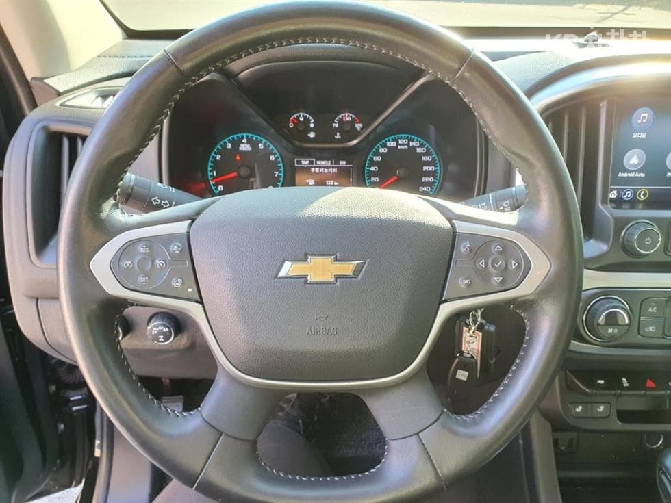 Джи Ем Корея Real New Colorado3.6L V6 4x4 Extreme-X - 13