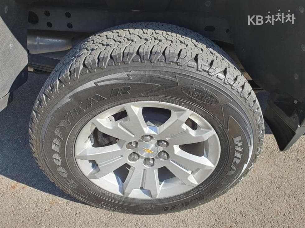 Джи Ем Корея Real New Colorado3.6L V6 4x4 Extreme-X - 14