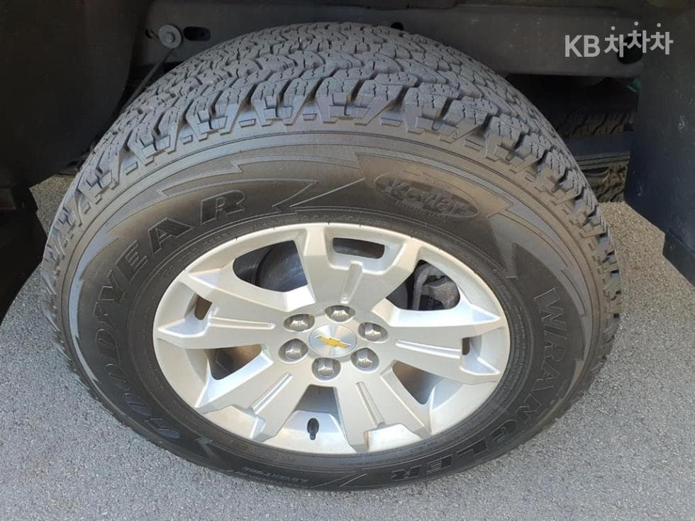 Джи Ем Корея Real New Colorado3.6L V6 4x4 Extreme-X - 15