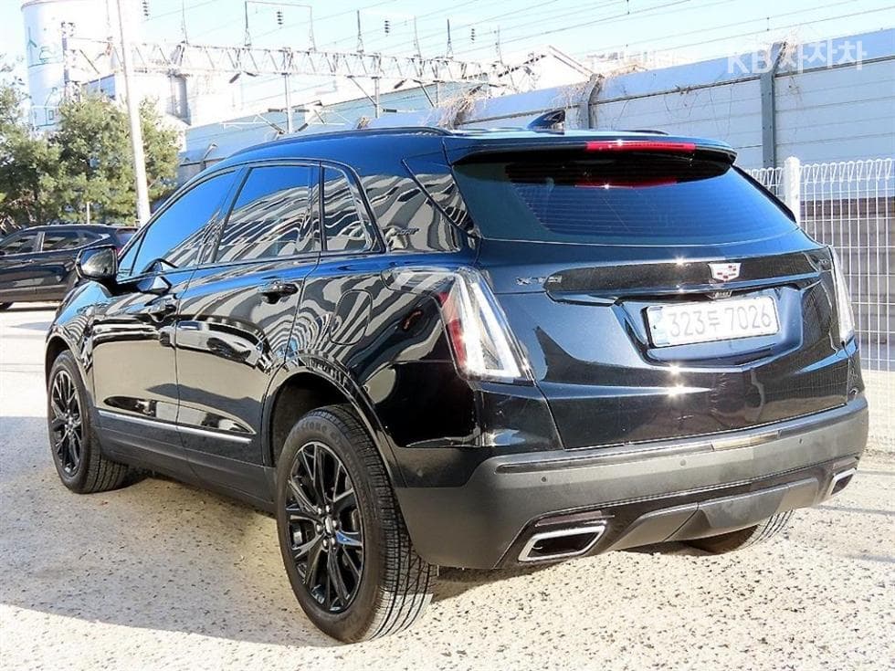 캐딜락 XT53.6 Sport - 3