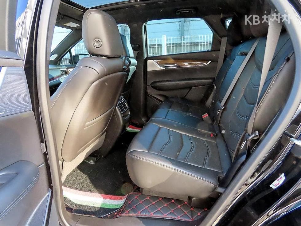 캐딜락 XT53.6 Sport - 6