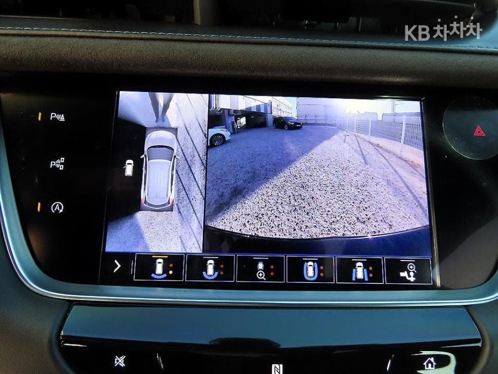 캐딜락 XT53.6 Sport - 13