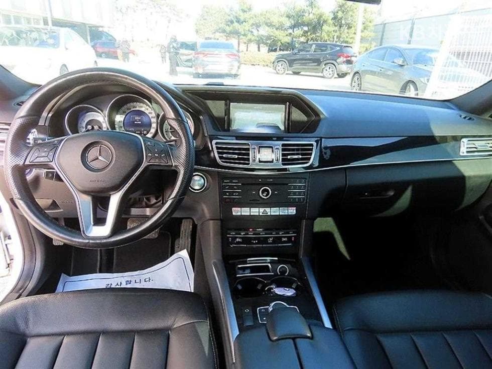 Mercedes-Benz Нов E-КласE220 블루텍 Авангард 스포츠 W212 - 7