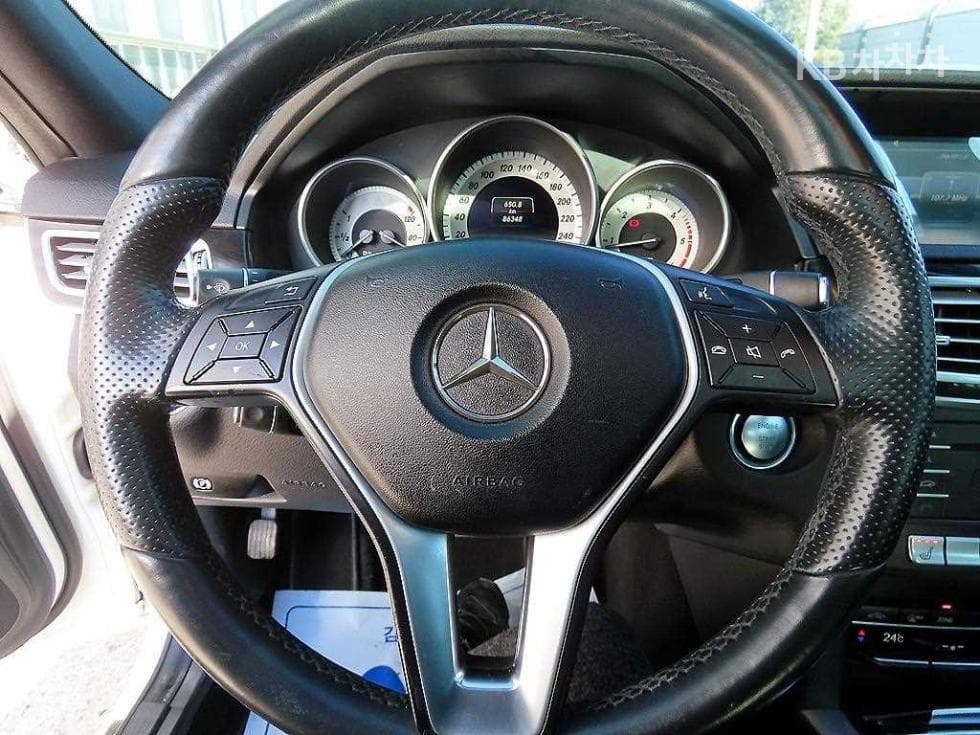 Mercedes-Benz Нов E-КласE220 블루텍 Авангард 스포츠 W212 - 8