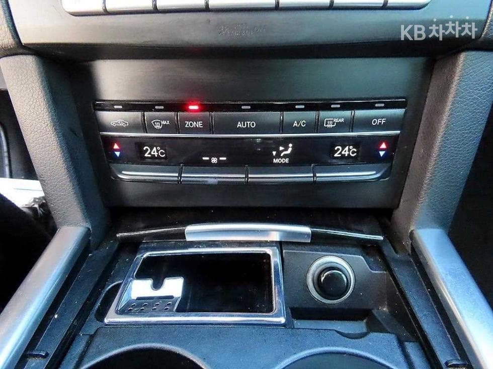 Mercedes-Benz Нов E-КласE220 블루텍 Авангард 스포츠 W212 - 13