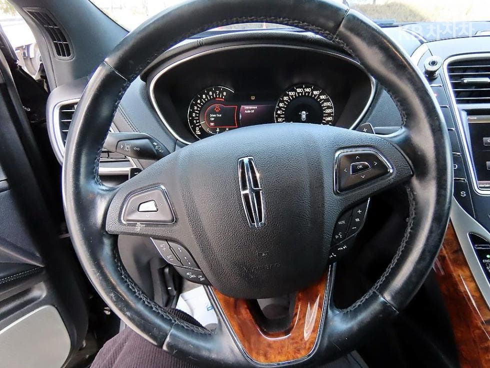 링컨 MKX Второ поколение2.7 AWD Стандартен - 7